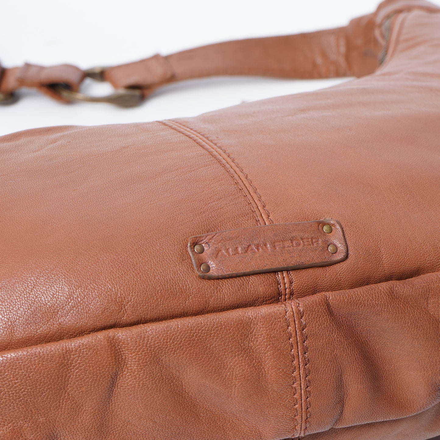 Leather Emily Shoulder Bag | Meera Creation x Allan Feder