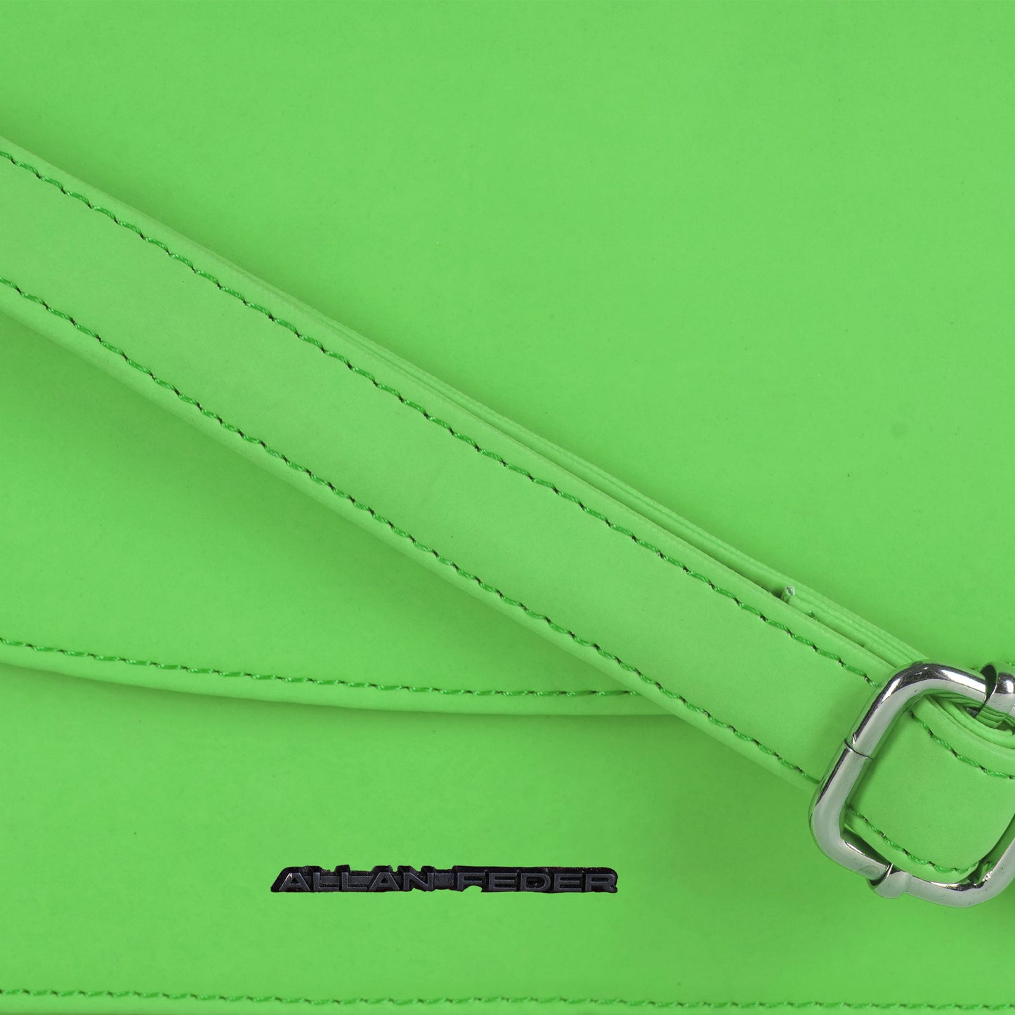 Elan Mini | Meera Creation x Allan Feder