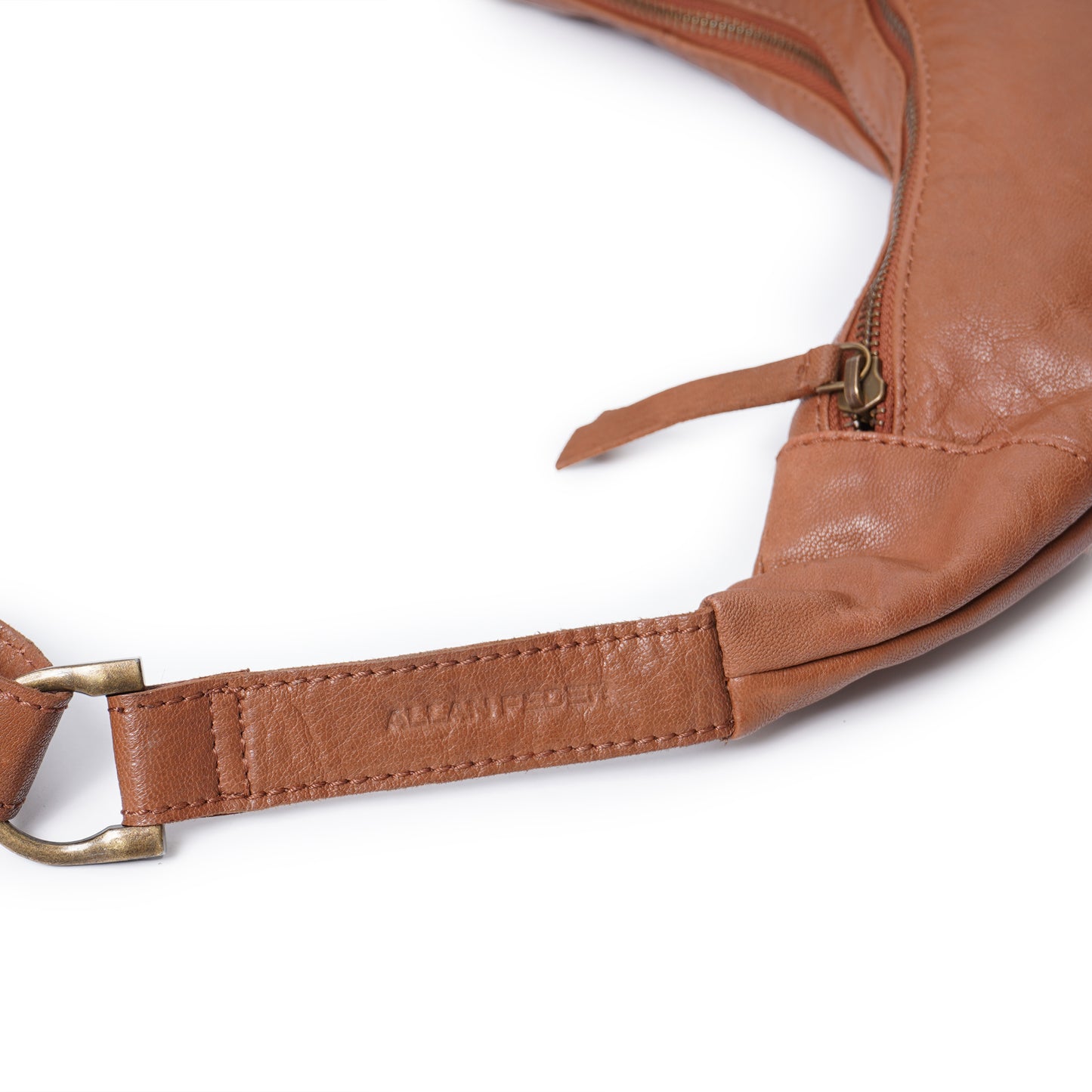 Leather Emily Shoulder Bag | Meera Creation x Allan Feder