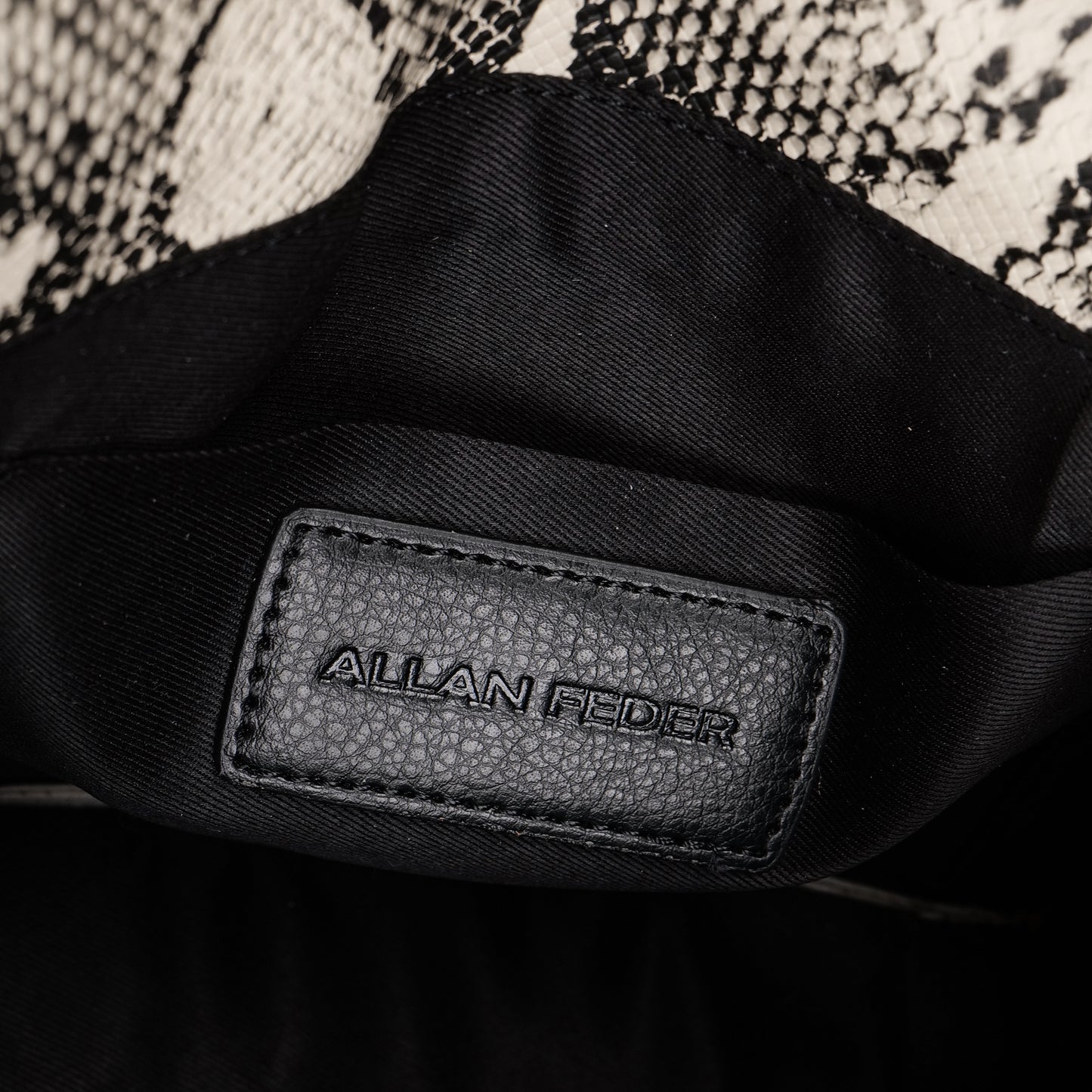 Elan Mini | Meera Creation x Allan Feder
